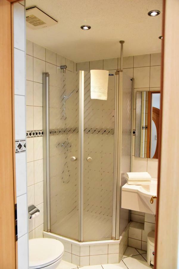 Hotel Restaurant Normandie Schildow Bagian luar foto